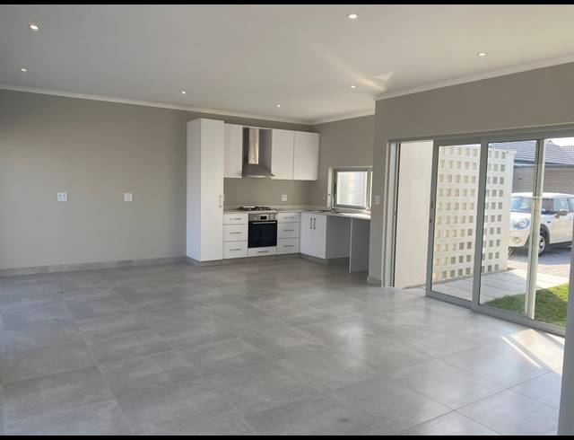 3 BEDROOM HOUSE FOR SALE IN LALELA ESTATE